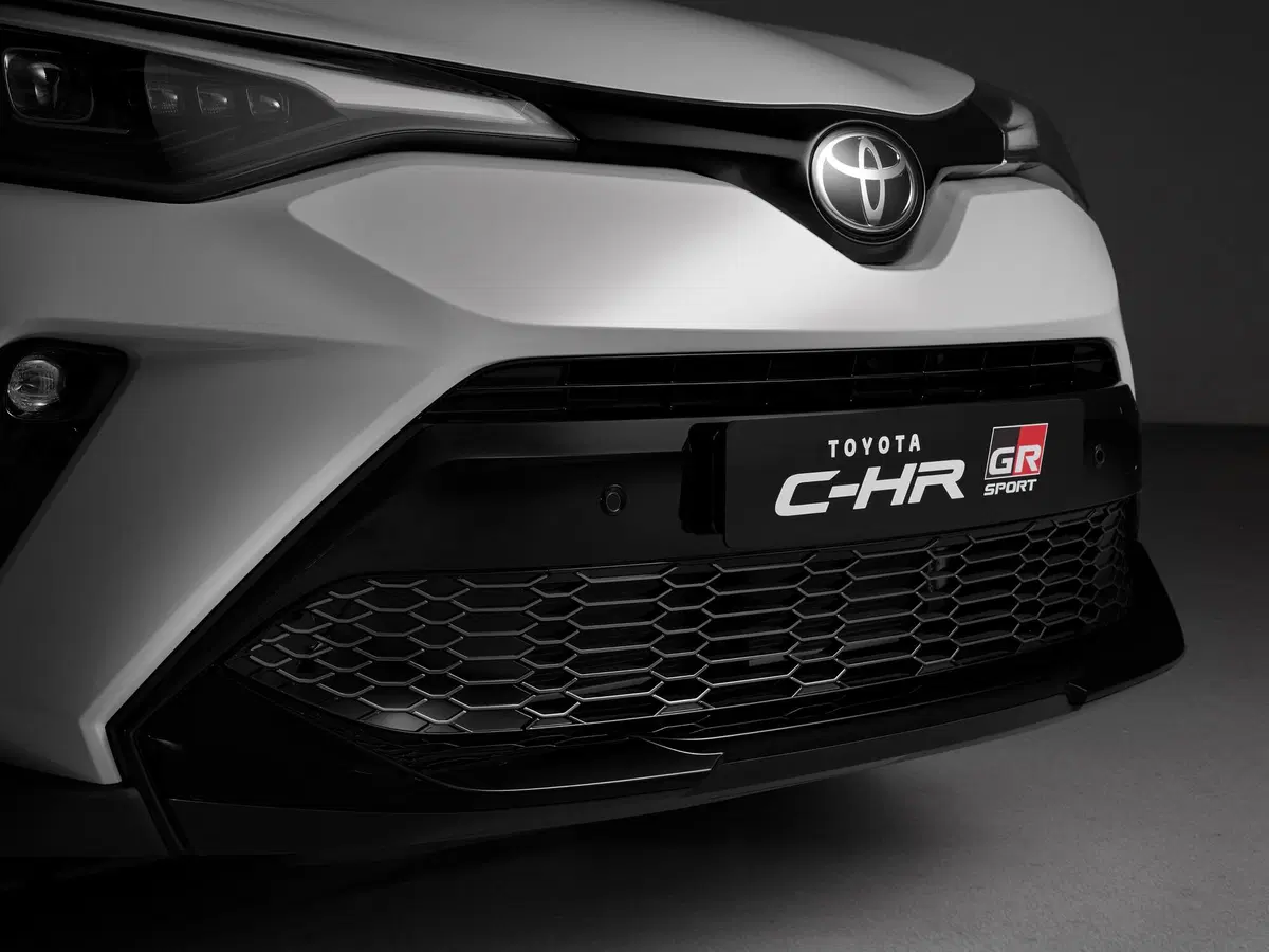 Toyota C-HR GR Sport, nel segno di Gazoo Racing  (13)
