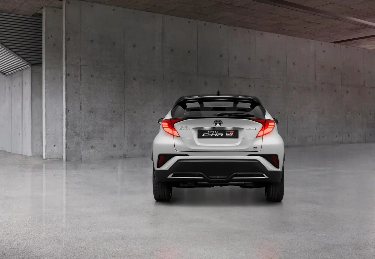 Toyota C-HR GR Sport, nel segno di Gazoo Racing  (3)