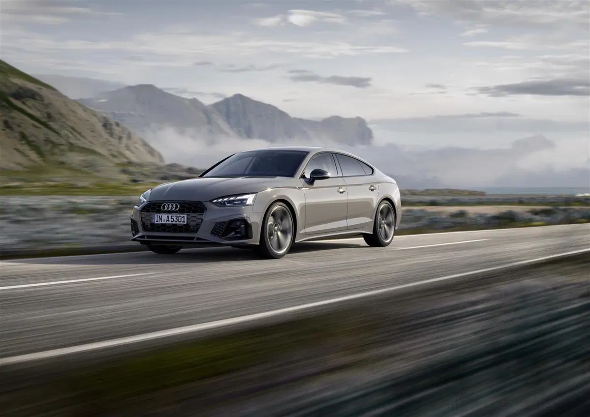 Audi A4, A5 e Q5: ora sono tutte mild-hybrid, anche le Diesel  (7)