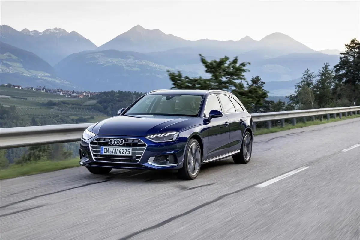 Audi A4, A5 e Q5: ora sono tutte mild-hybrid, anche le Diesel  (13)