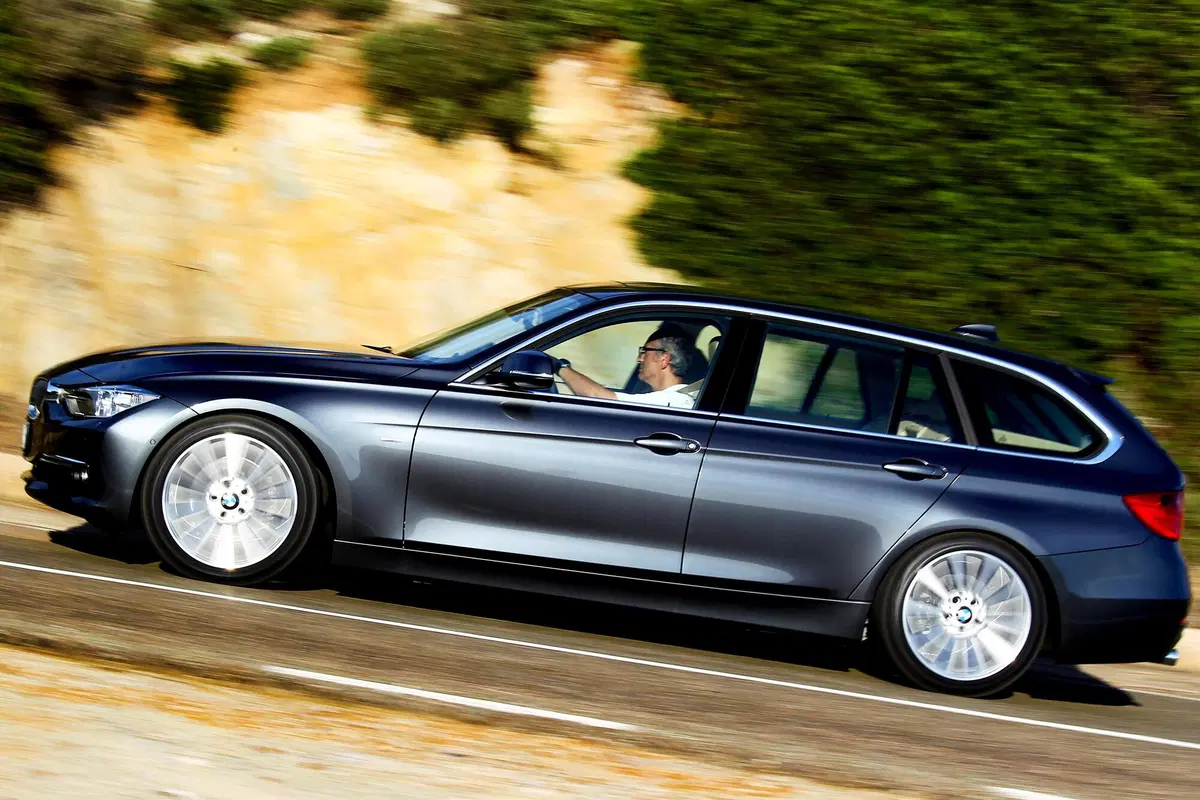 BMW Serie 3 Touring 318d  Business Advantage aut. (8)