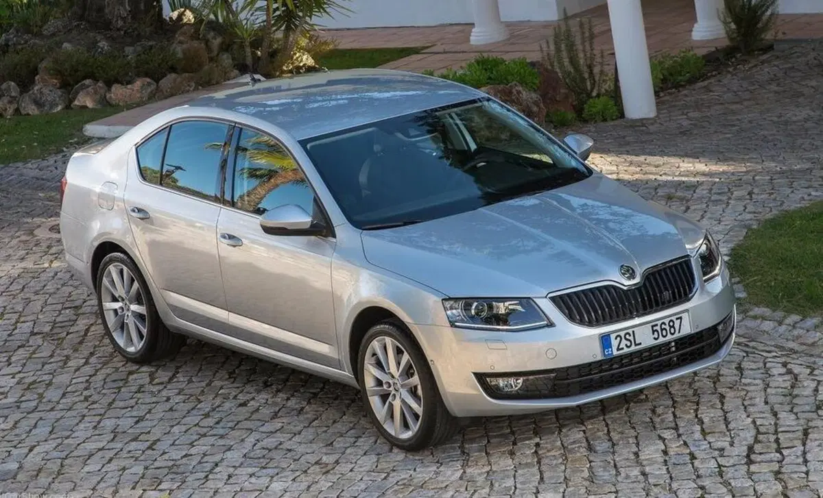 Skoda Octavia Station Wagon 1.5 DSG Wagon Executive G-Tec (10)