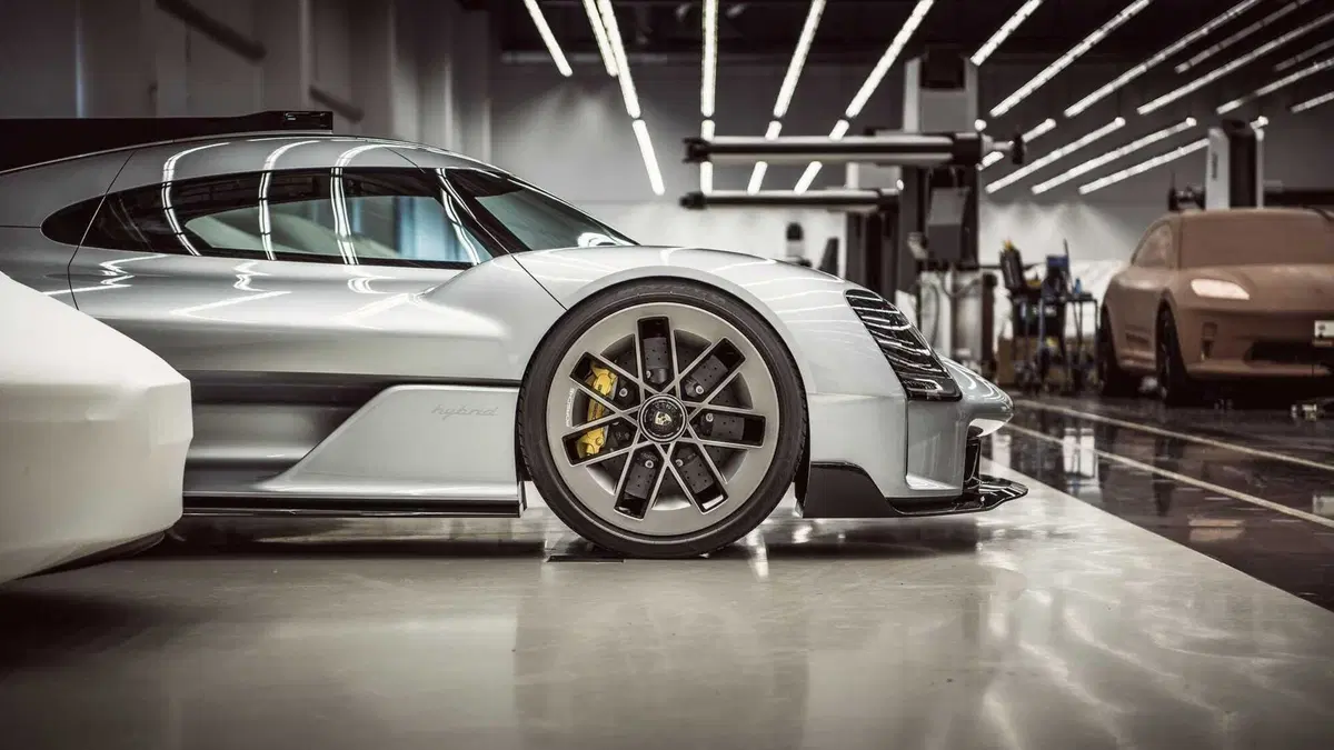 Porsche 919 Street, la LMP1 da strada che non ha mai visto la luce (3)