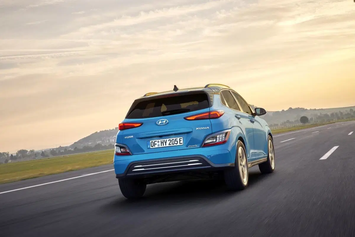 Hyundai Kona Electric: aggiornamenti per l'elettrica coreana (3)