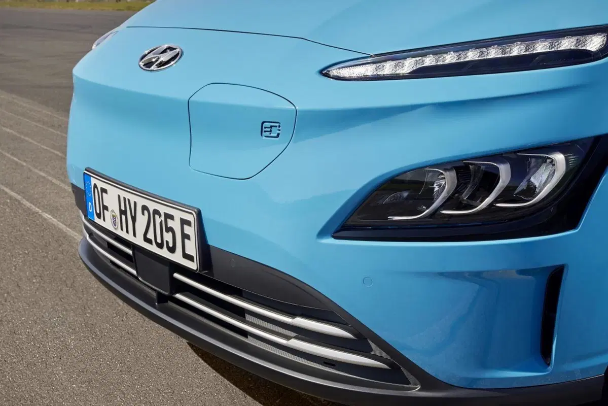Hyundai Kona Electric: aggiornamenti per l'elettrica coreana (10)