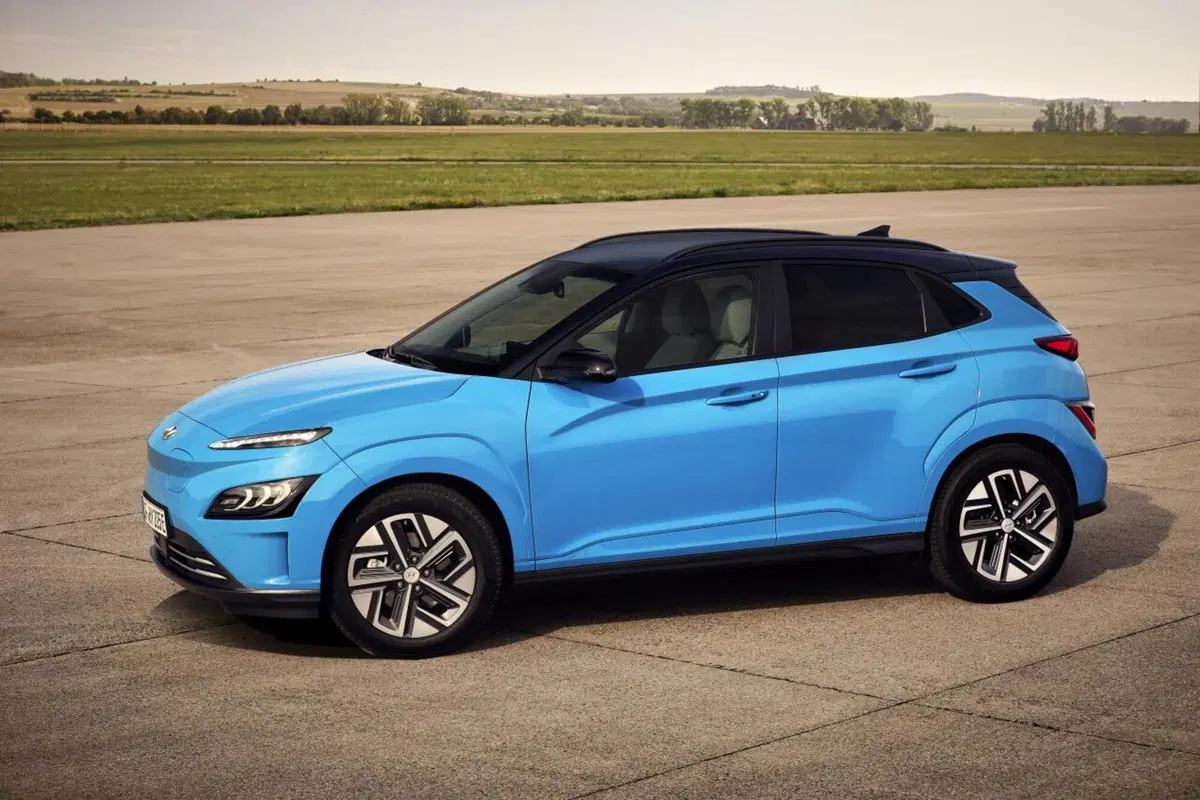 Hyundai Kona Electric: aggiornamenti per l'elettrica coreana (18)