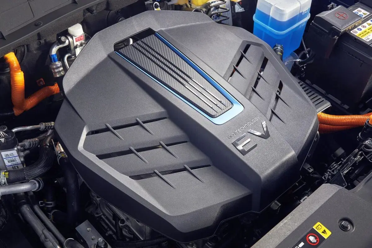 Hyundai Kona Electric: aggiornamenti per l'elettrica coreana (19)