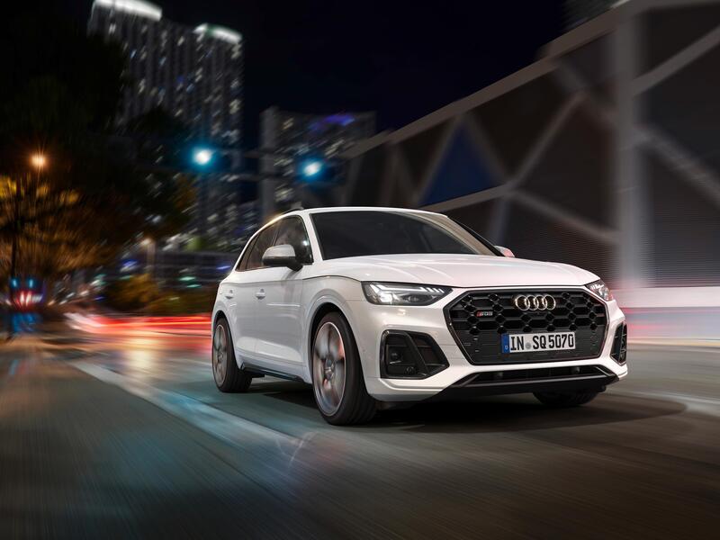 Audi SQ5 restyling, arriva il diesel da 341 CV