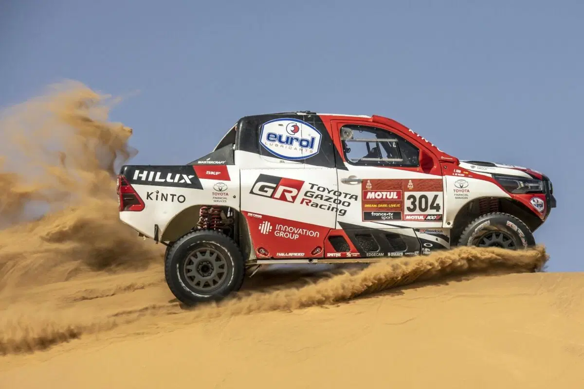 Toyota: quattro Hilux alla Dakar 2021 (13)