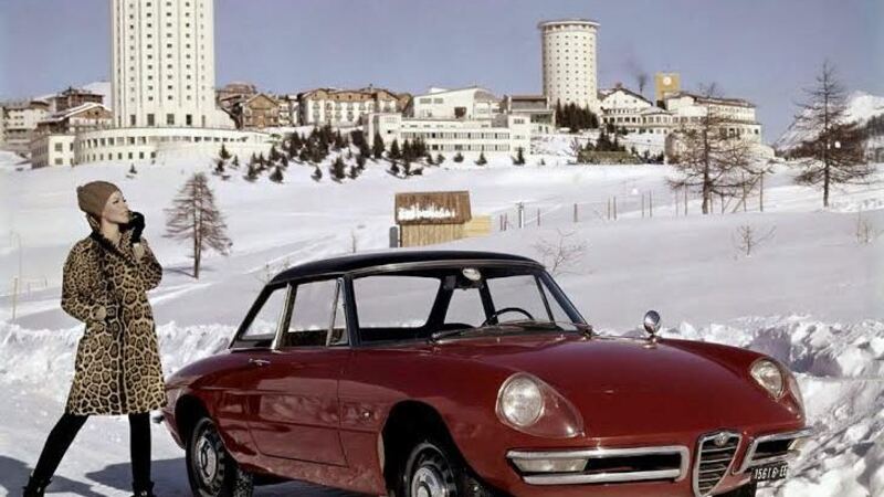 Alfa Romeo Spider &ldquo;Duetto&rdquo;: la festa per i 50 anni