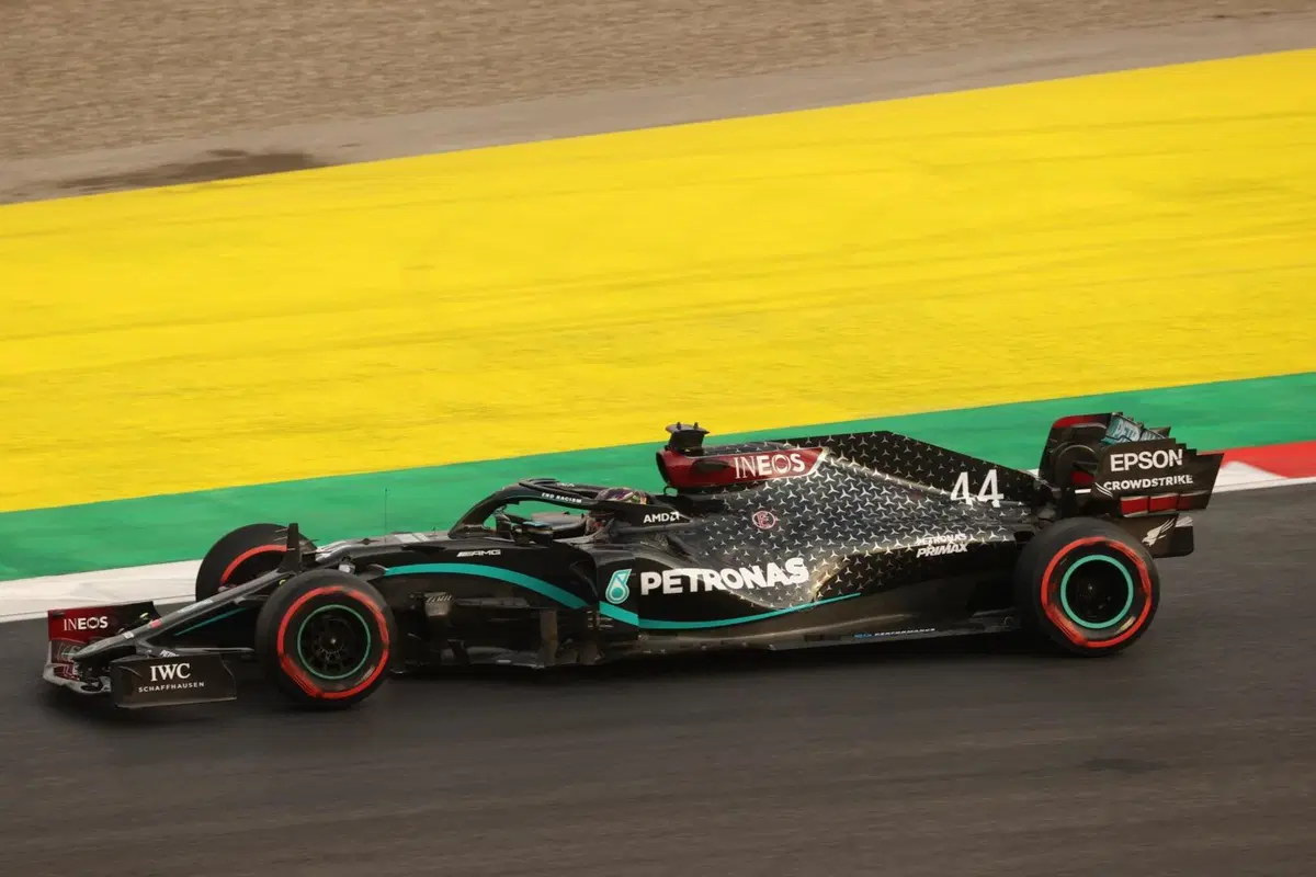 F1, GP Turchia 2020, FP3: Verstappen al top (12)