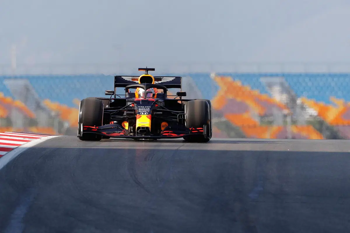 F1, GP Turchia 2020, FP3: Verstappen al top (33)