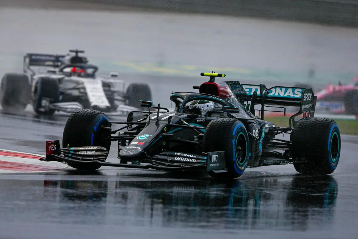 F1, GP Turchia 2020: Hamilton sul tetto del mondo con accanto il rivale di sempre, Vettel (11)