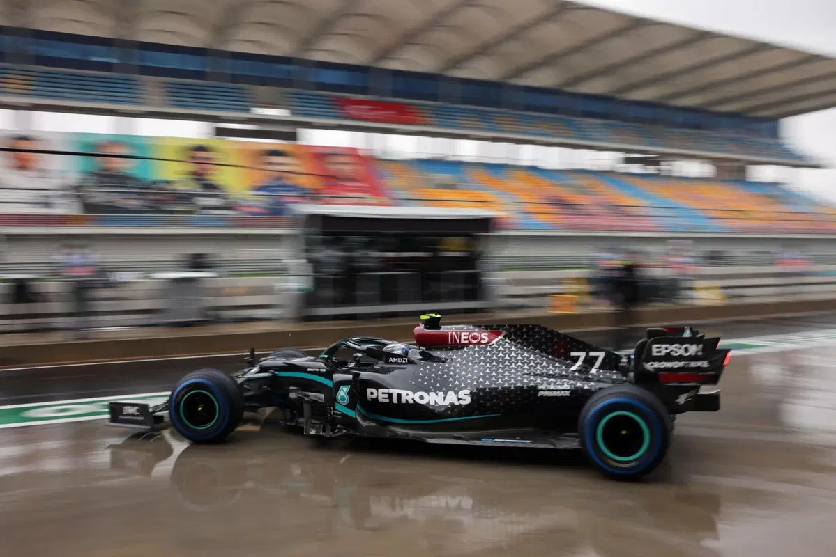 F1, GP Turchia 2020: Hamilton sul tetto del mondo con accanto il rivale di sempre, Vettel (12)