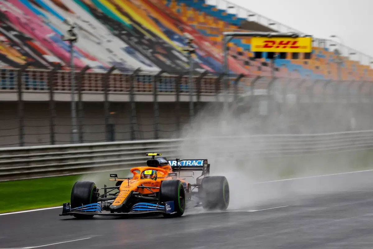 F1, GP Turchia 2020: Hamilton sul tetto del mondo con accanto il rivale di sempre, Vettel (59)