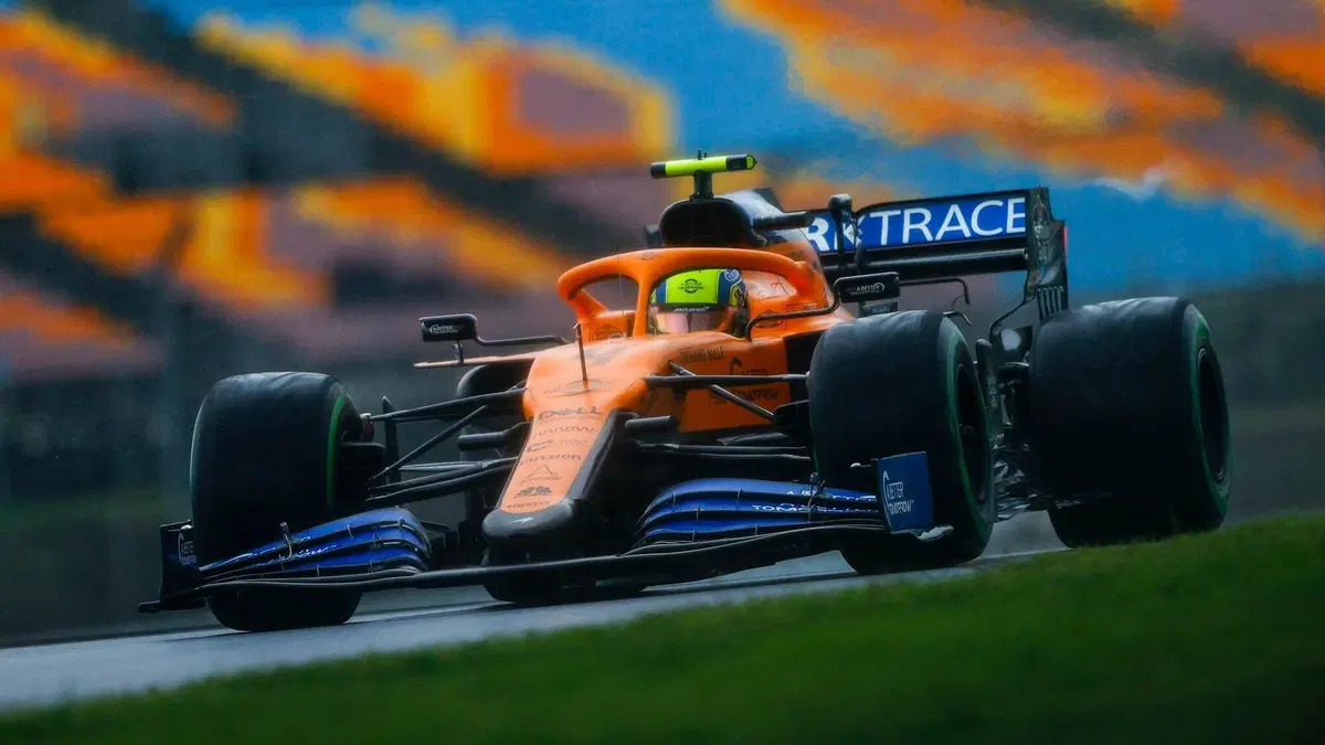 F1, GP Turchia 2020: Hamilton sul tetto del mondo con accanto il rivale di sempre, Vettel (60)