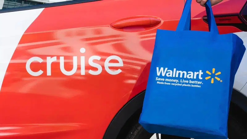 Usa: l'auto-robot di Cruise, che consegna a domicilio la spesa di Walmart
