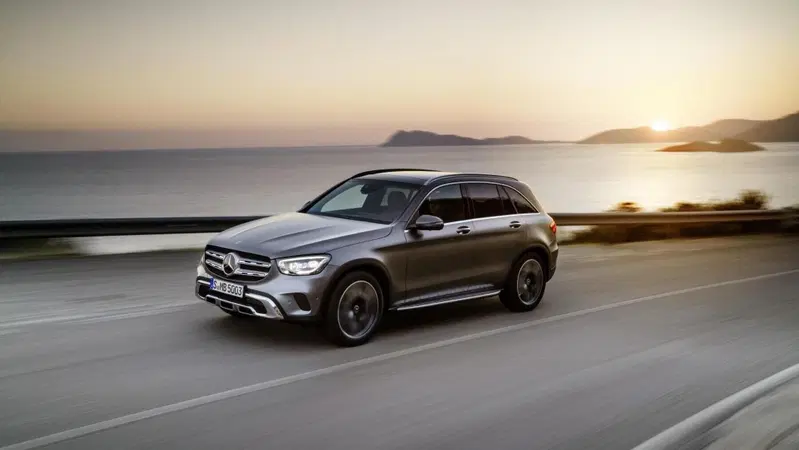 Top10 auto pi&ugrave; (e meno) affidabili, TUV: Mercedes e Porsche su tutti, male le Fiat [911 regina]