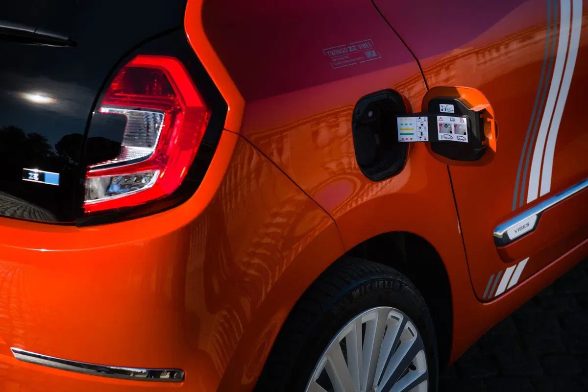 Renault Twingo 2021 BEV, L’elettrica “giusta” da 11,5K [fa paura a Model 3 non a 500e] (5)