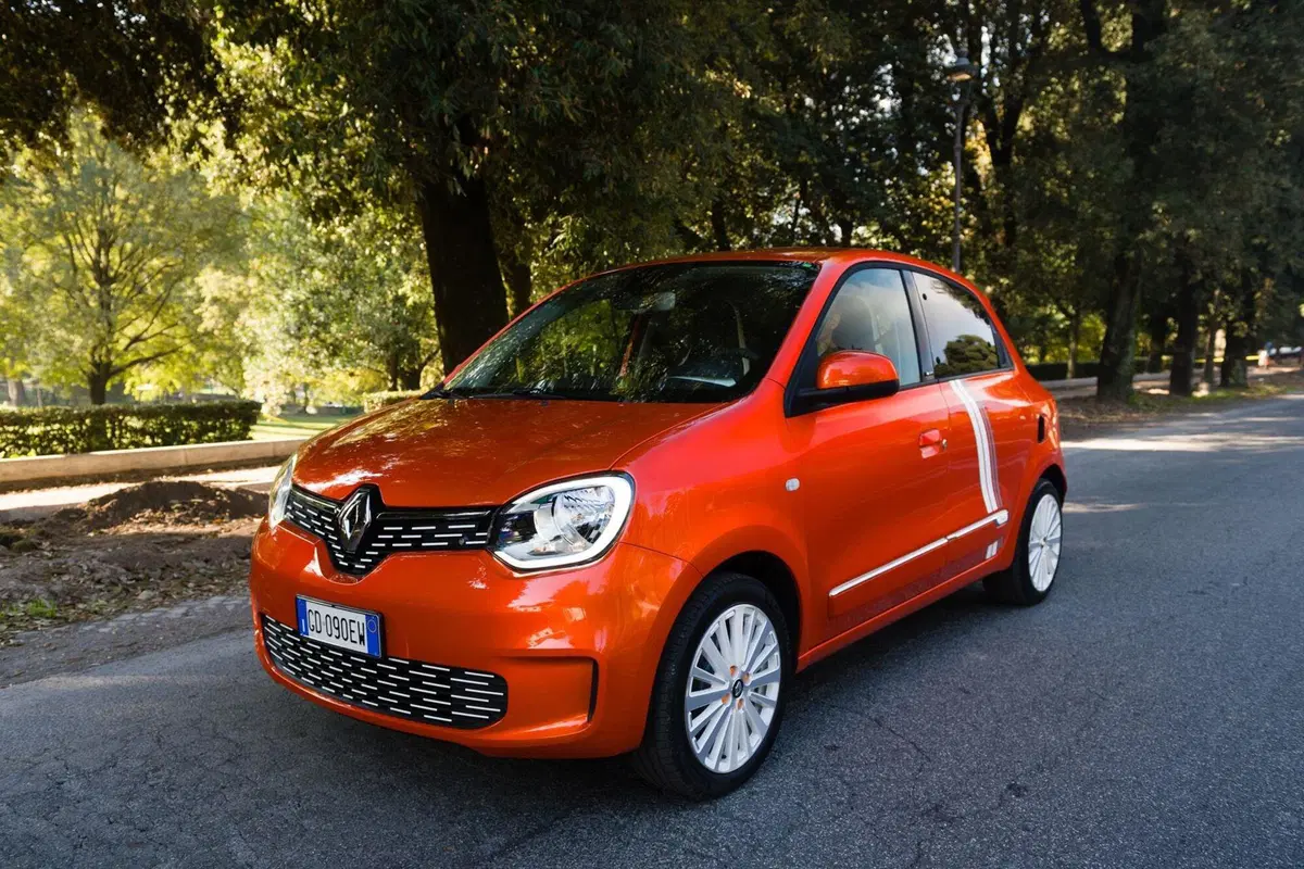 Renault Twingo 2021 BEV, L’elettrica “giusta” da 11,5K [fa paura a Model 3 non a 500e] (4)