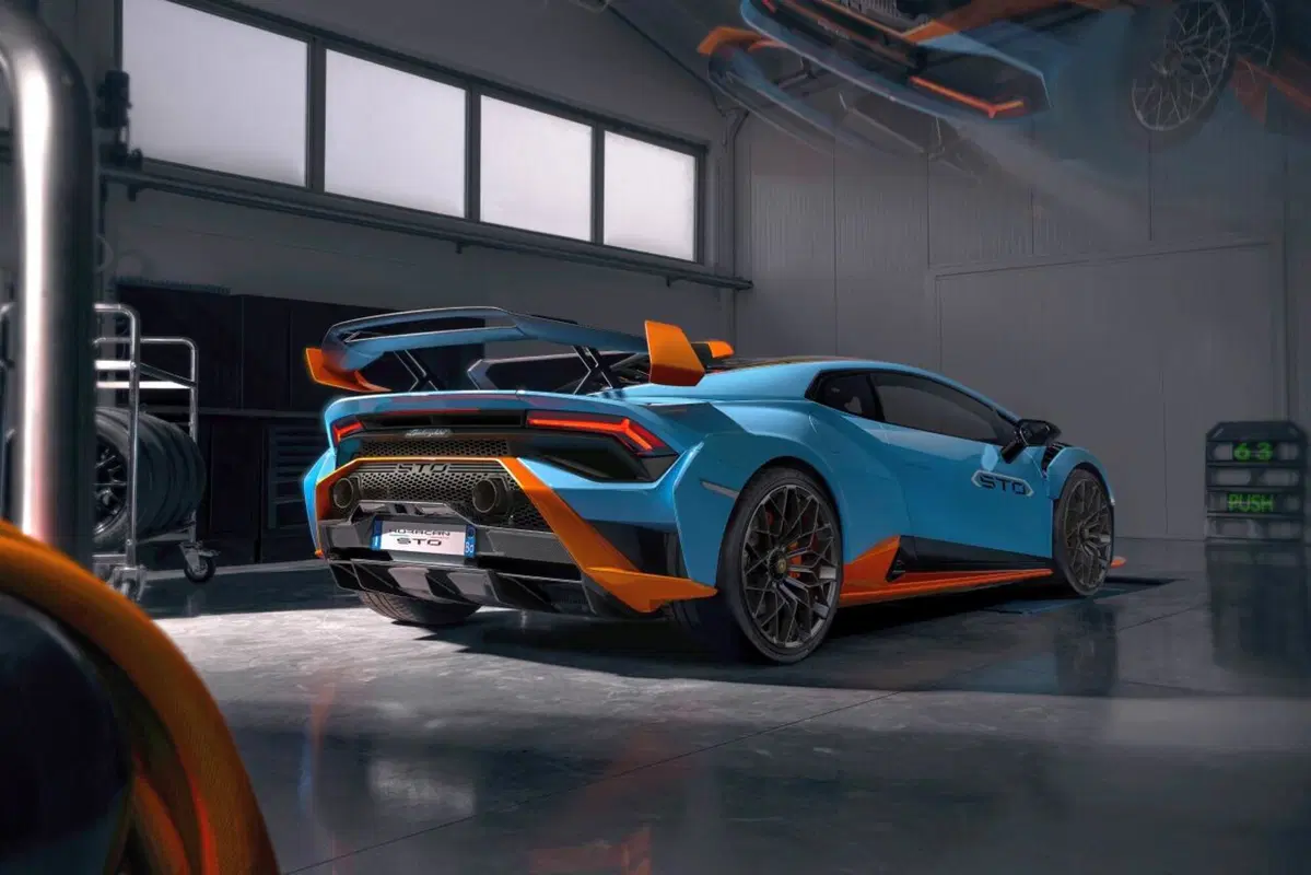 Lamborghini Huracan STO: dalle corse alla strada arriva la “Super Trofeo Omologata” (17)