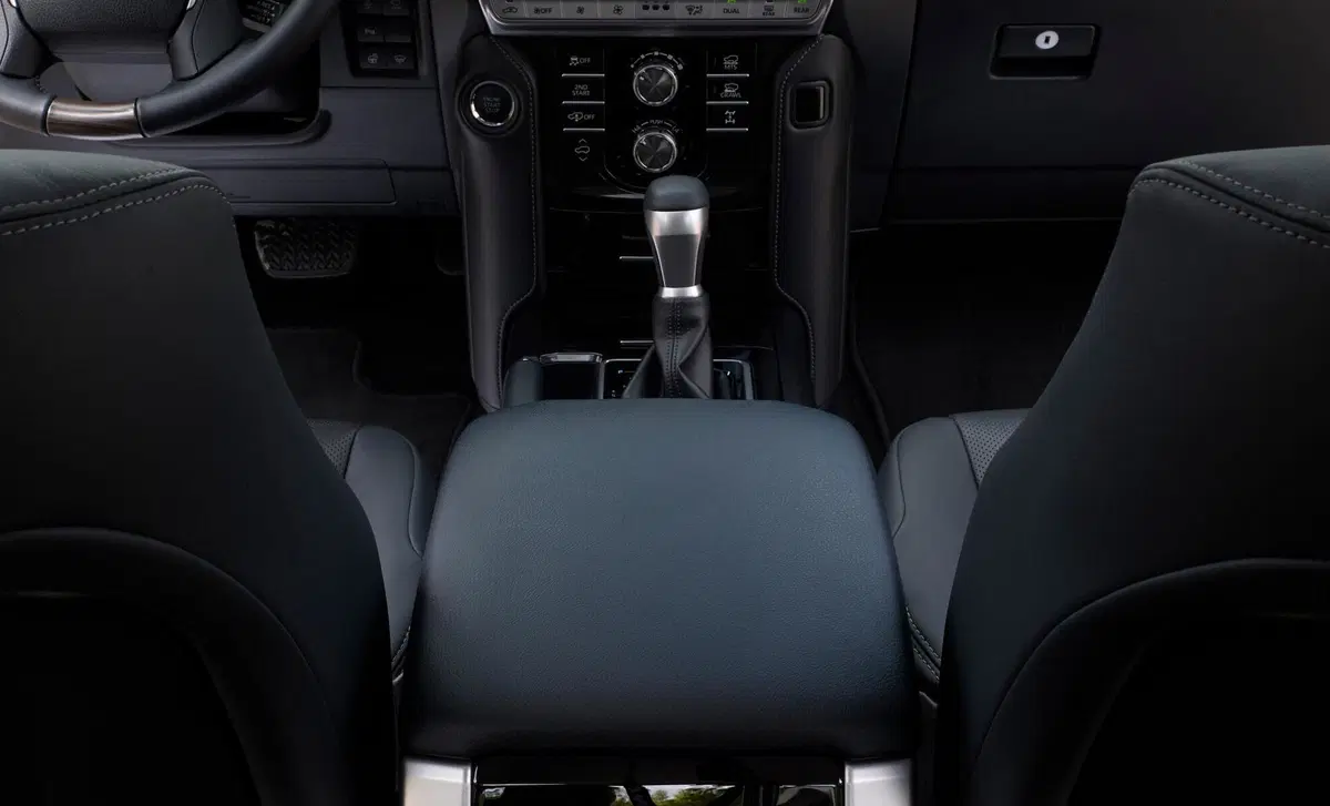 Toyota Land Cruiser 2.8 D4-D A/T 3 porte Lounge+ (14)