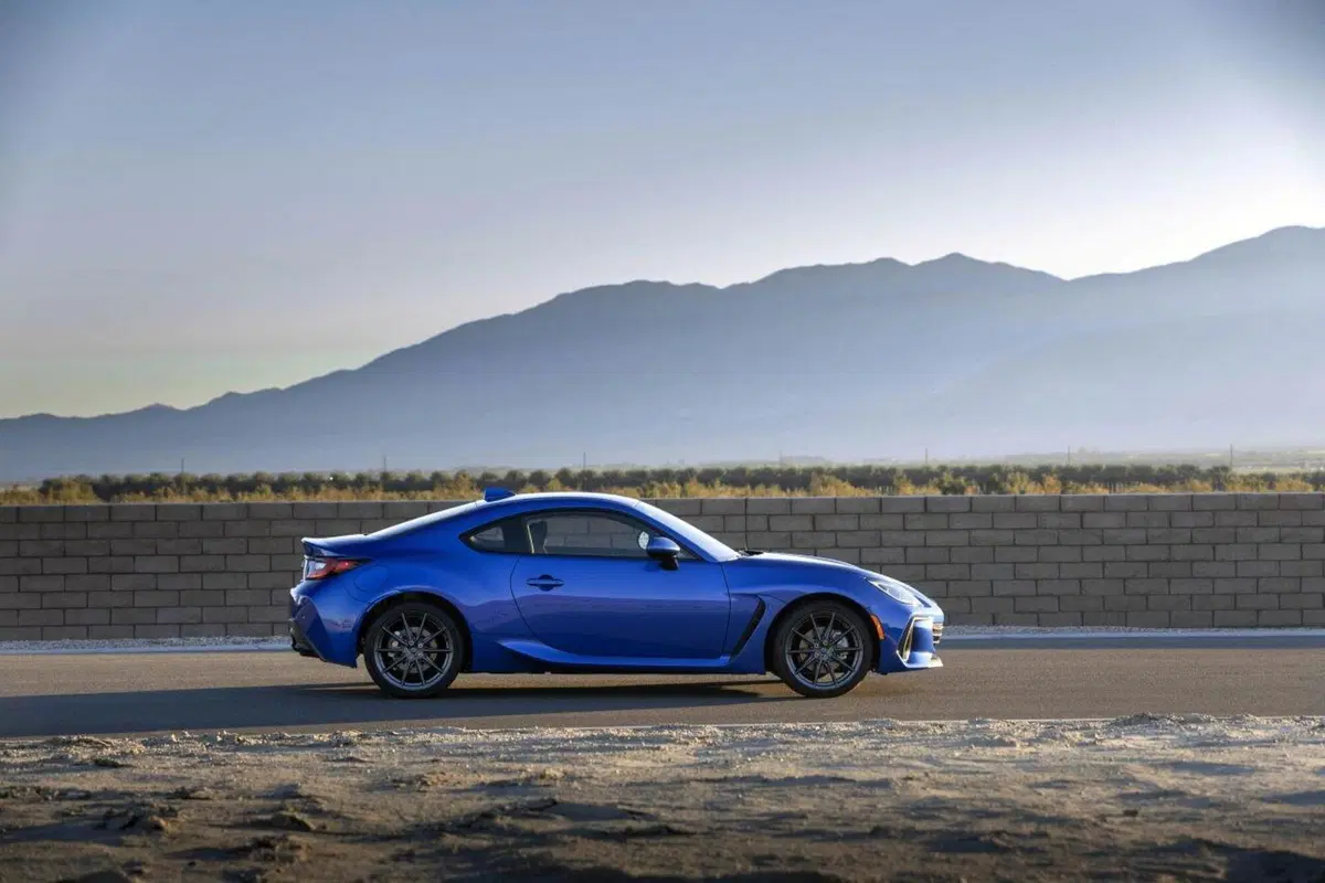 Subaru BRZ, restyling? No, evoluzione: ora ha 230 CV (15)