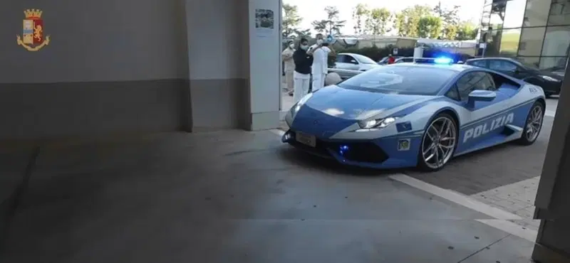 La Polizia di Stato spiega perch&egrave; e quando ricorre all'uso della Lamborghini