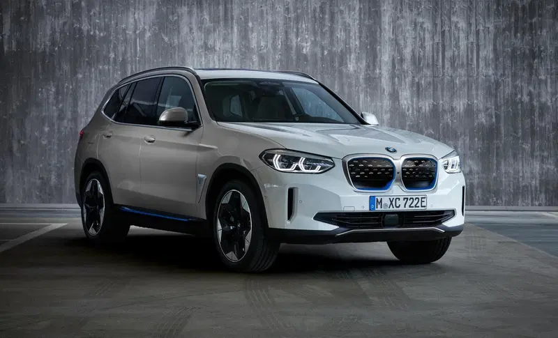 BMW iX3 (2020-25)