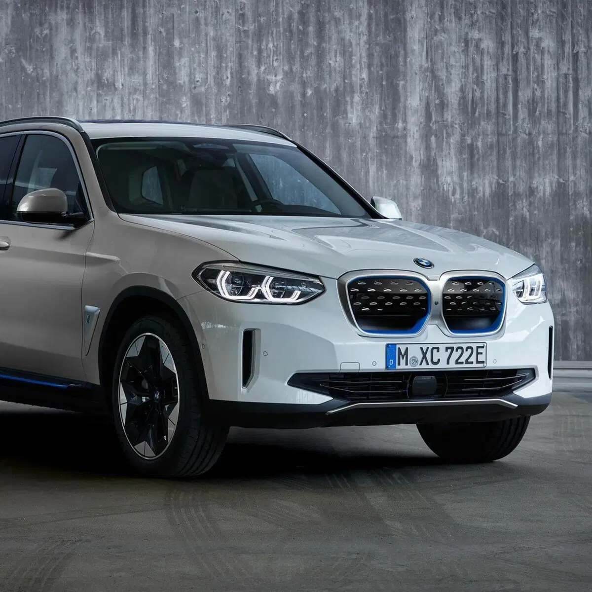 BMW iX3 (2020-25)
