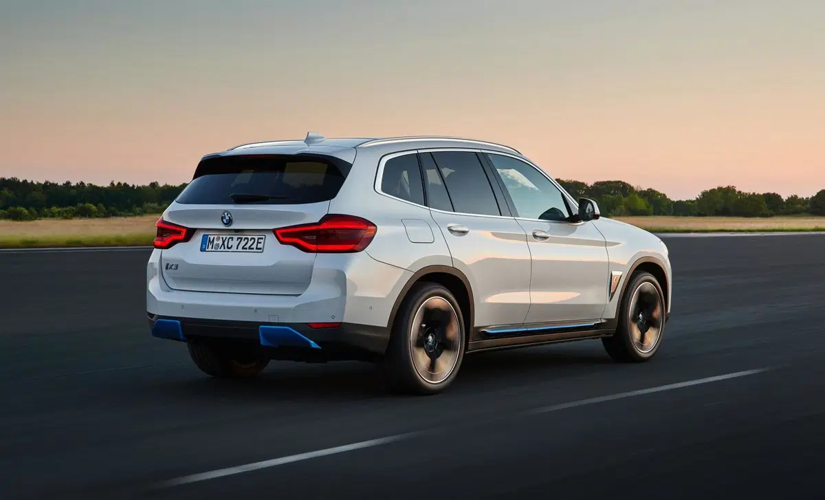 BMW iX3 (2020-25) (6)