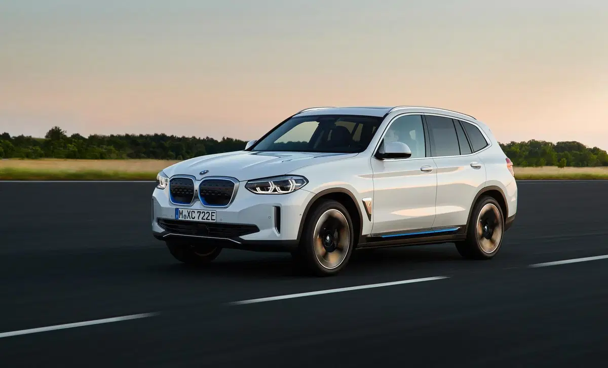 BMW iX3 (2020-25) (2)