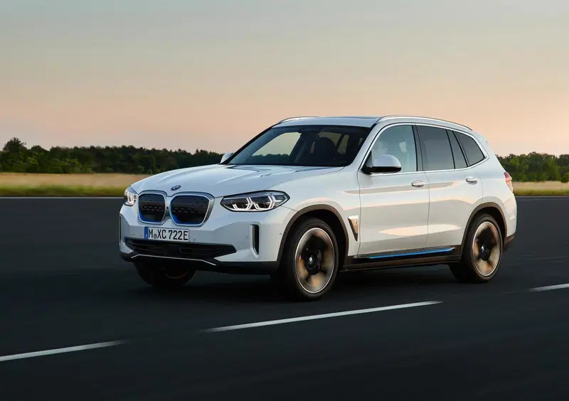 BMW iX3 (2020-25) (2)