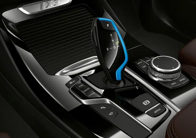 BMW iX3 (2020-25) (17)