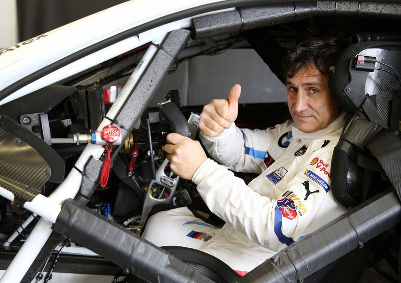 Alex Zanardi trasferito a Padova. Migliorano le sue condizioni, ma sar&agrave; un lungo percorso 