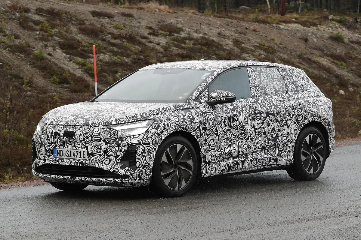 Audi Q4 e-tron, le foto spia (6)