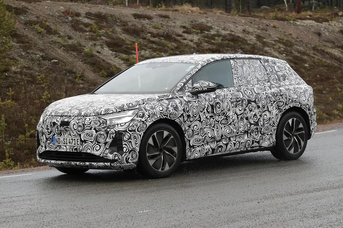 Audi Q4 e-tron, le foto spia (7)