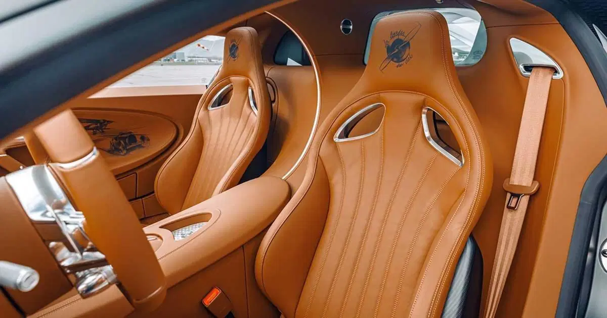 Bugatti Chiron Sport Les Legendes du Ciel | 2,88 milioni per l'omaggio all'aeronautica francese (14)