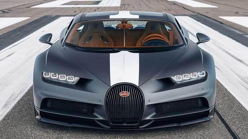 Bugatti Chiron Sport Les Legendes du Ciel | 2,88 milioni per l&#039;omaggio all&#039;aeronautica francese