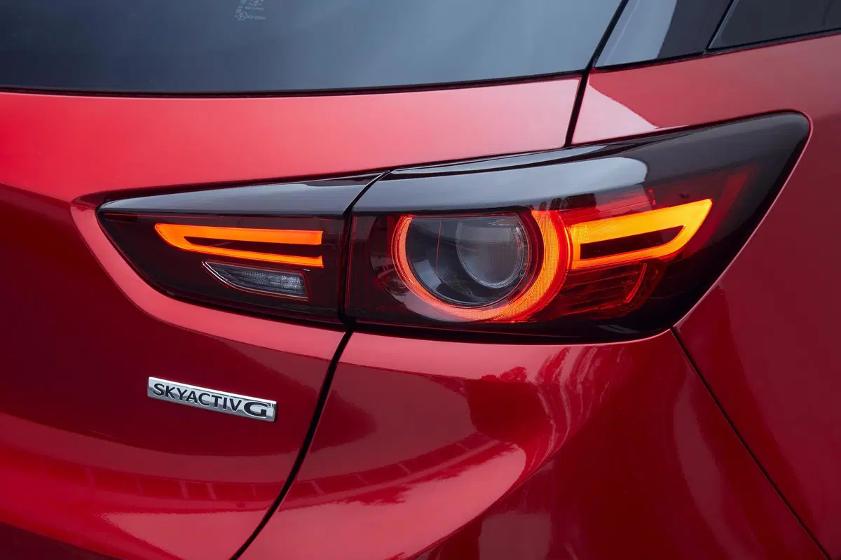 Mazda CX-3 2021 | Da 23.150 euro, ora con Apple Carplay e Android Auto wireless (12)