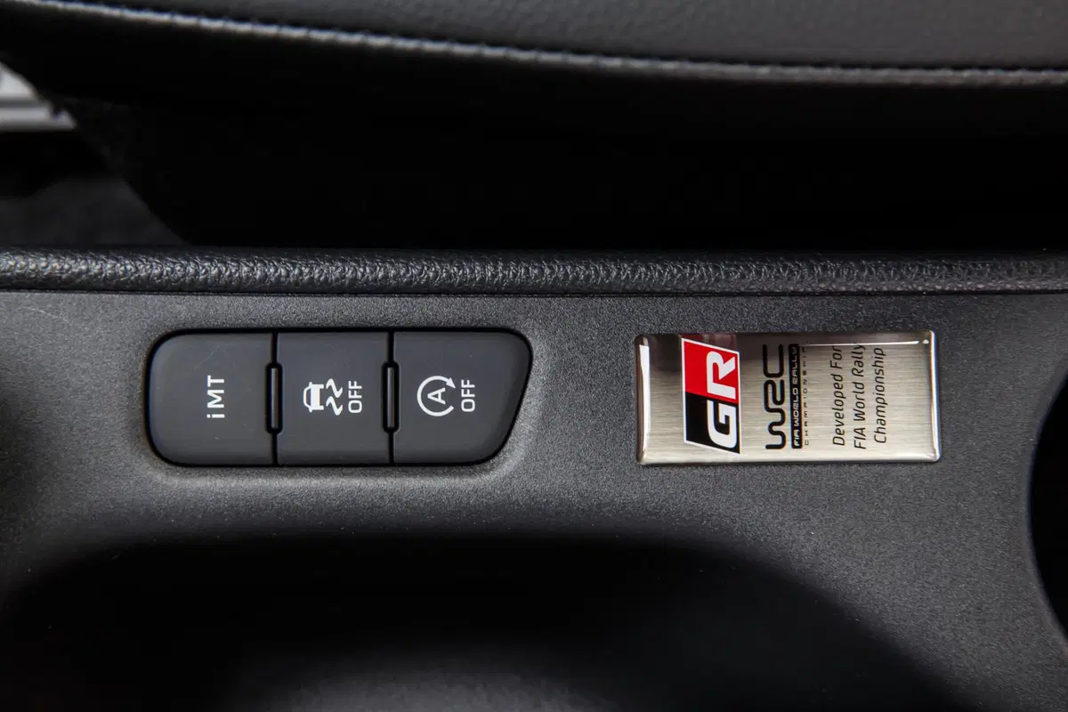 Toyota GR YARIS | Finalmente quella vera! Si guida alla grande. Costa 39.900 euro (46)