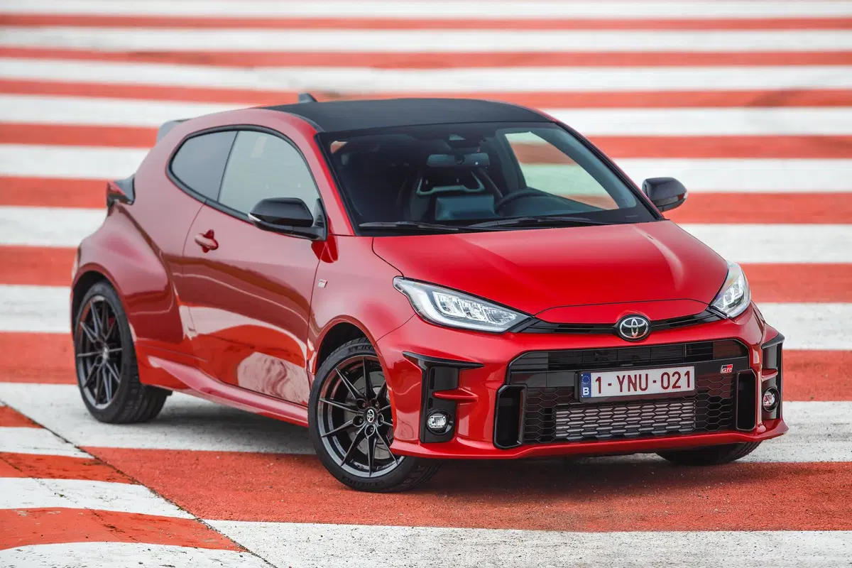 Toyota GR YARIS | Finalmente quella vera! Si guida alla grande. Costa 39.900 euro (20)
