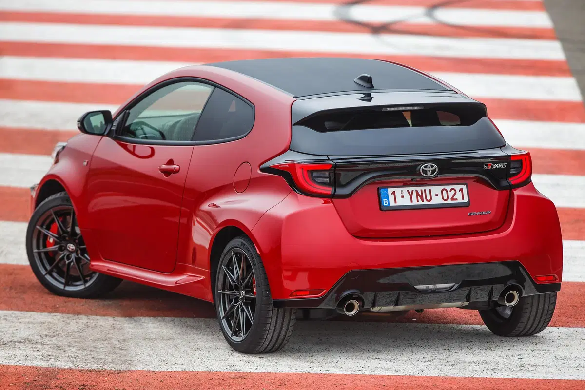 Toyota GR YARIS | Finalmente quella vera! Si guida alla grande. Costa 39.900 euro (19)