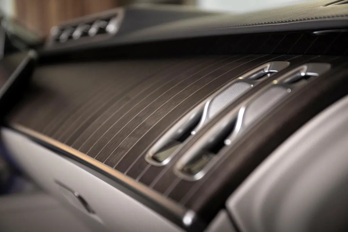 Mercedes Classe S580e | 510 CV plugin hybrid con 100 km di autonomia elettrica (22)