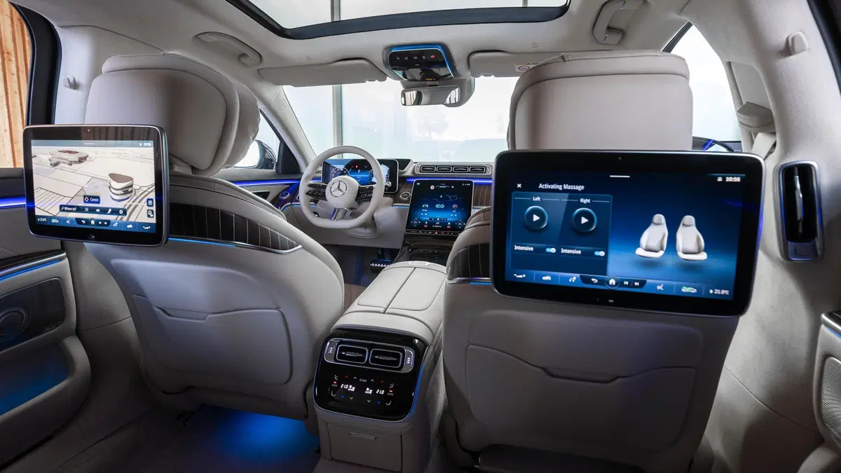 Mercedes Classe S580e | 510 CV plugin hybrid con 100 km di autonomia elettrica (24)