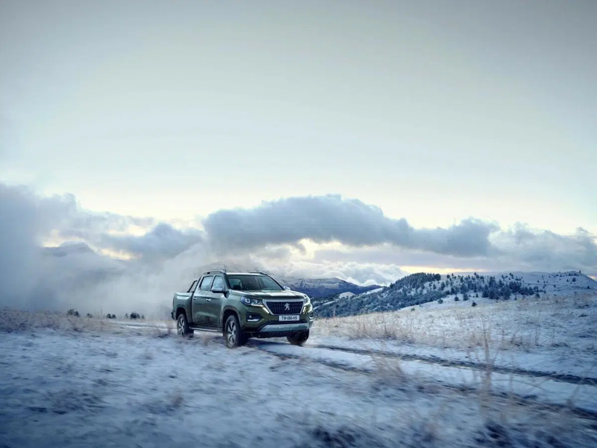 Peugeot Landtrek, in America il Leone ha il suo pick-up (6)