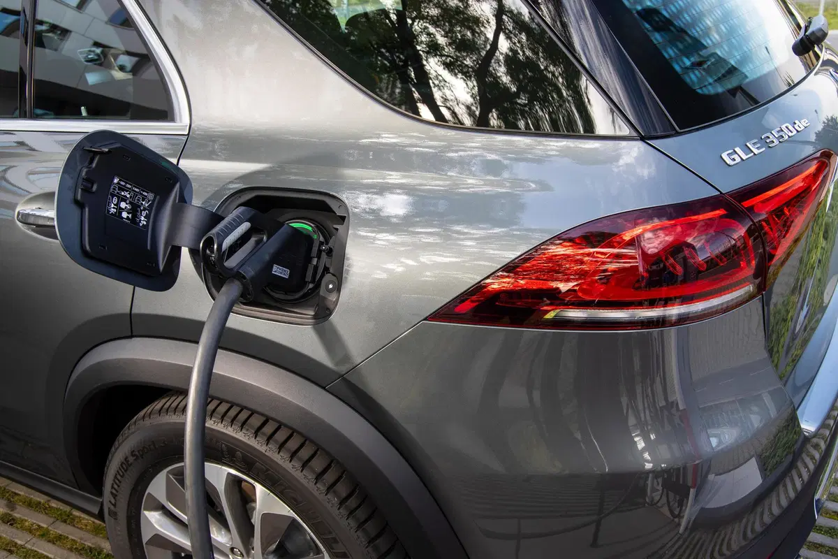 Mercedes GLE | Con l'elettrico, il diesel ha vita nuova... (11)