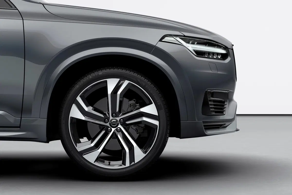 Volvo sta usando i videogiochi per creare le auto del futuro (5)