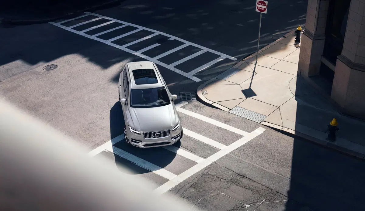 Volvo sta usando i videogiochi per creare le auto del futuro (7)