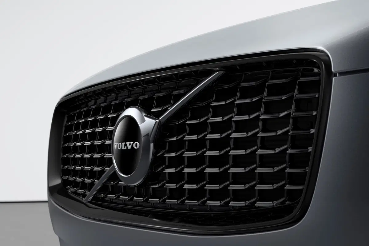 Volvo sta usando i videogiochi per creare le auto del futuro (10)